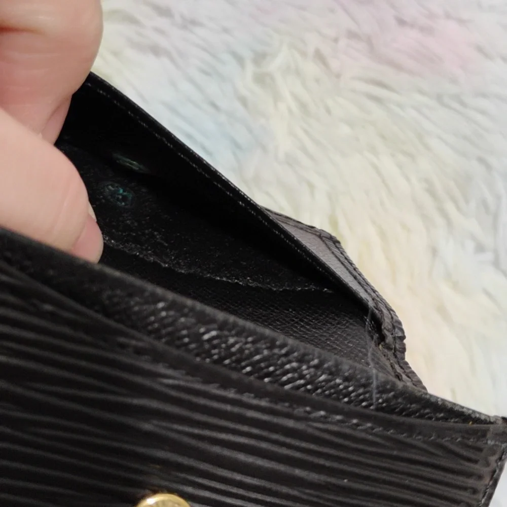 SALE! Authentic Louis Vuitton Black Epi Coin & Card Purse Vintage Wallet Unisex - Picture 10 of 13